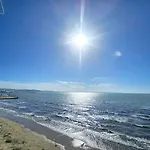 Coral Light Retreat C71 Durrës